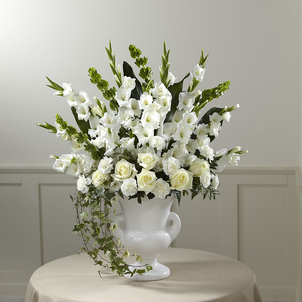Fond Reflections Arrangement – Panda Flowers Canada Inc, Calgary AB
