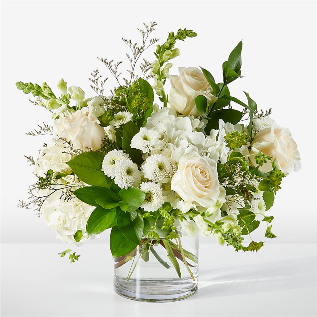 Hint of Vanilla Bouquet – Panda Flowers Canada Inc, Calgary AB